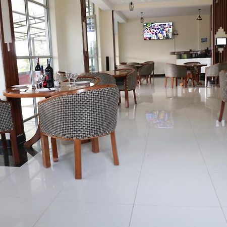Paraiso Gardens Hotel Wote Exterior photo